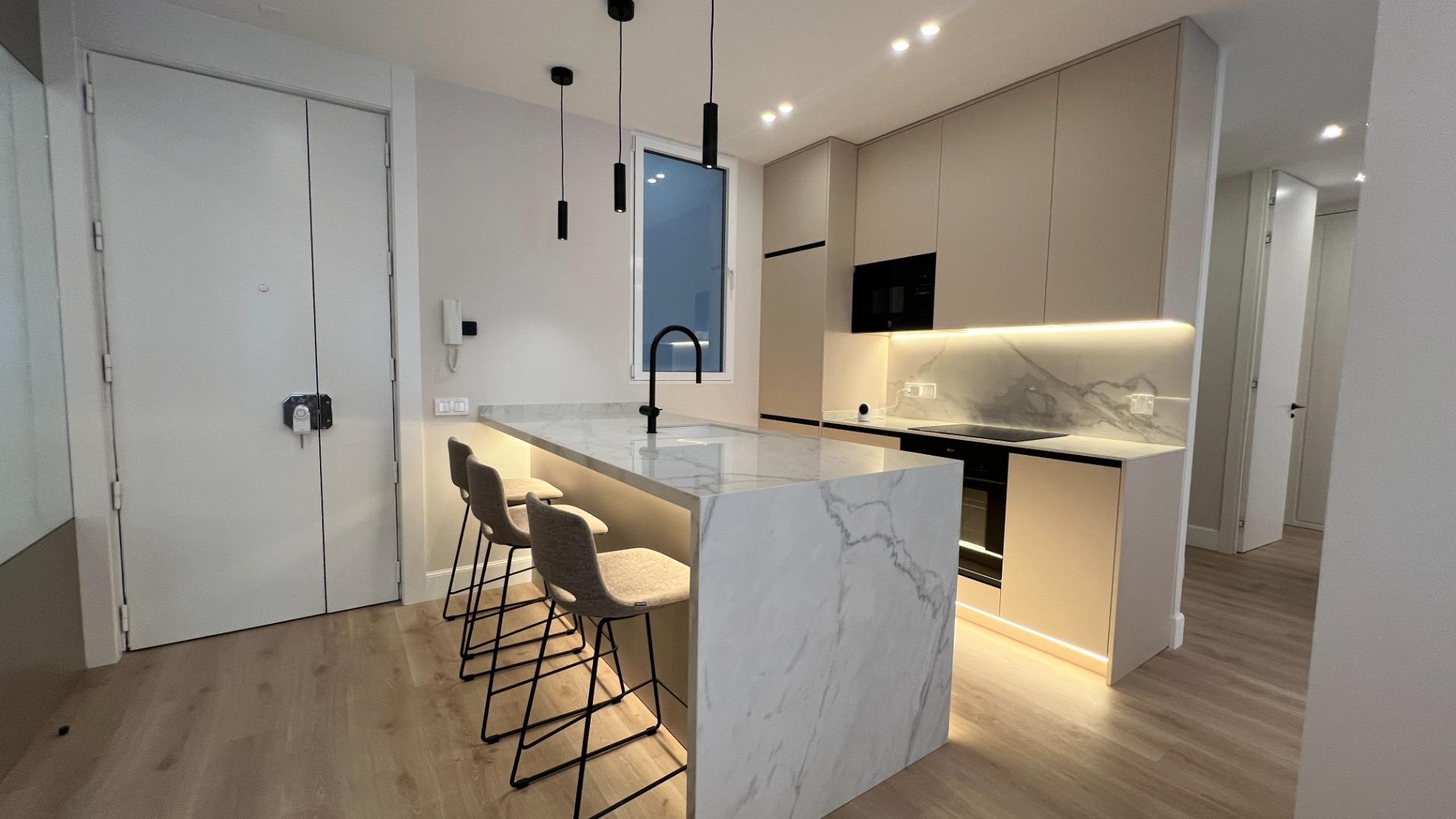 ELEGANT FULLY RENOVATED LUXURY APARTNEMT IN LISTA, MADRID