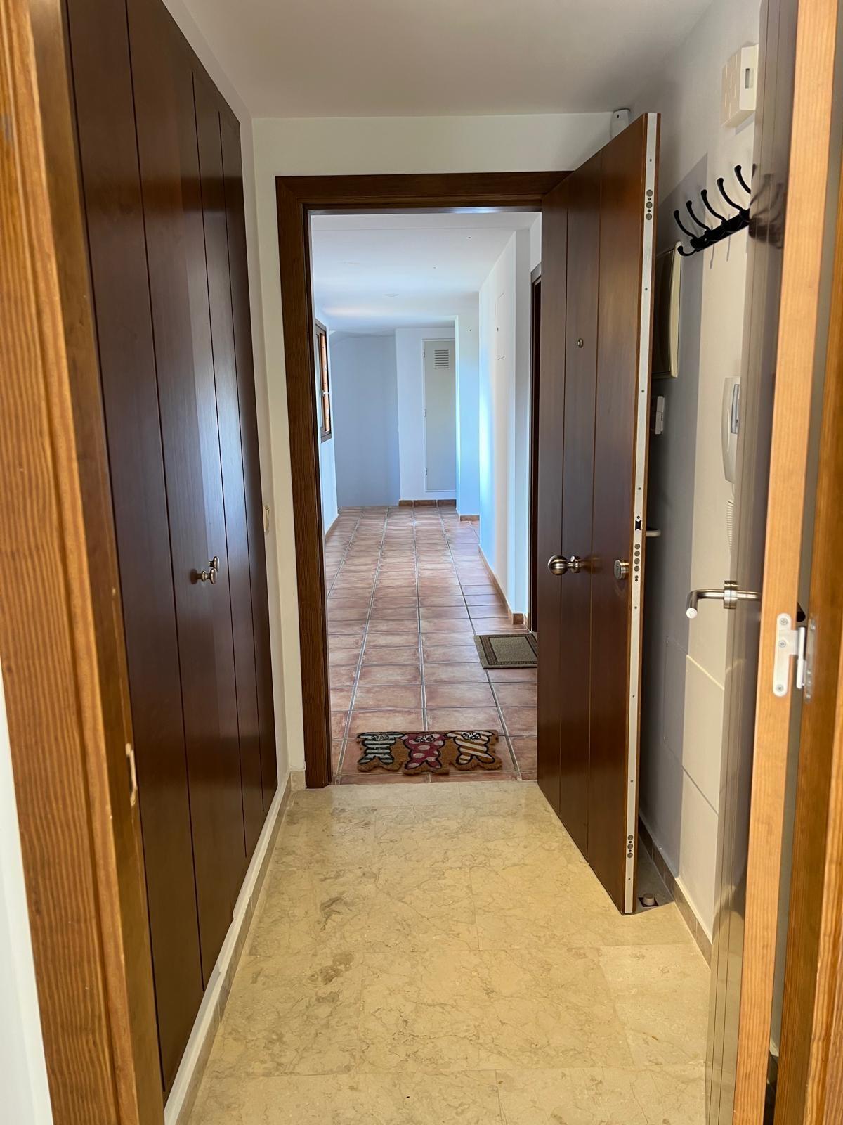 2-7-369 La Entrada ! Enorme apartamento en una de las mejores zonas de Costa Blanca !