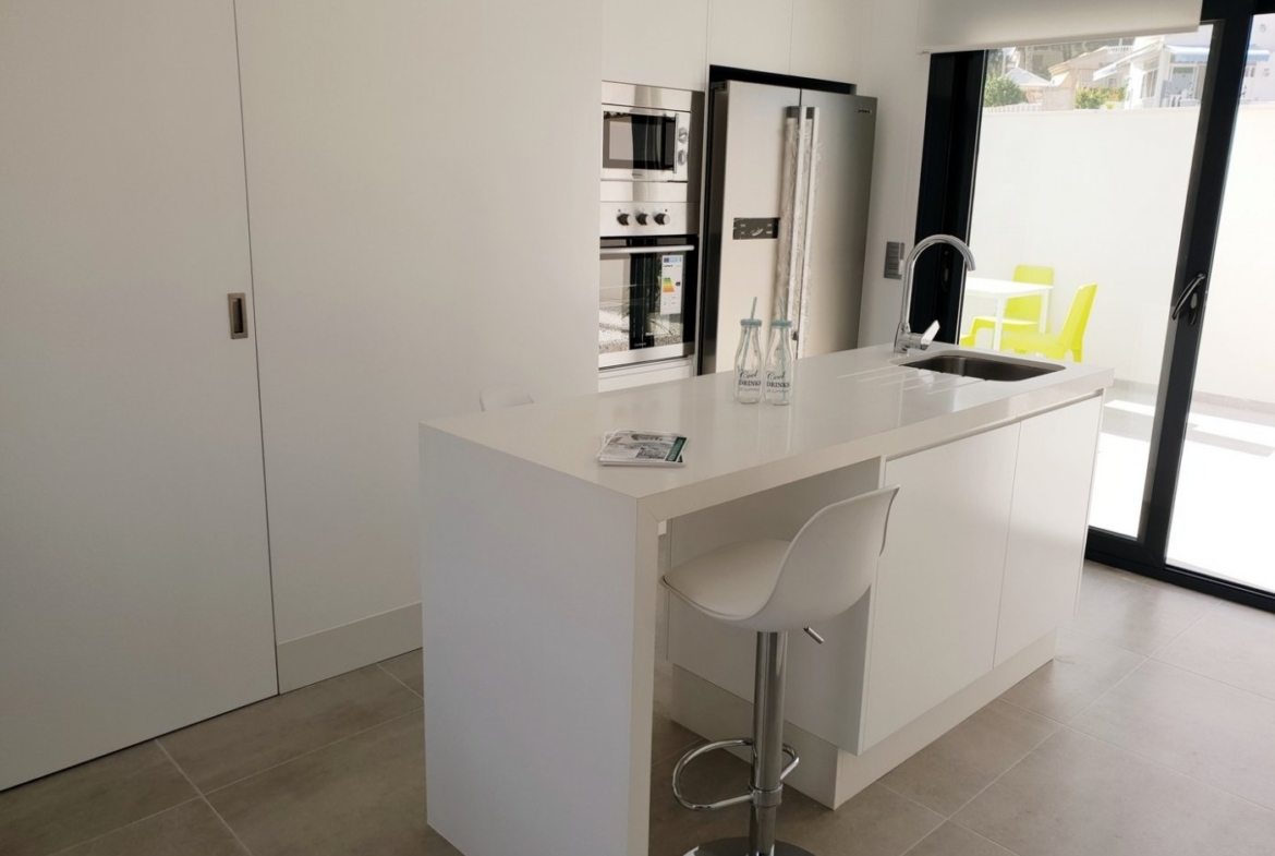 NEW BUILD VILLAS IN PINAR DE CAMPOVERDE