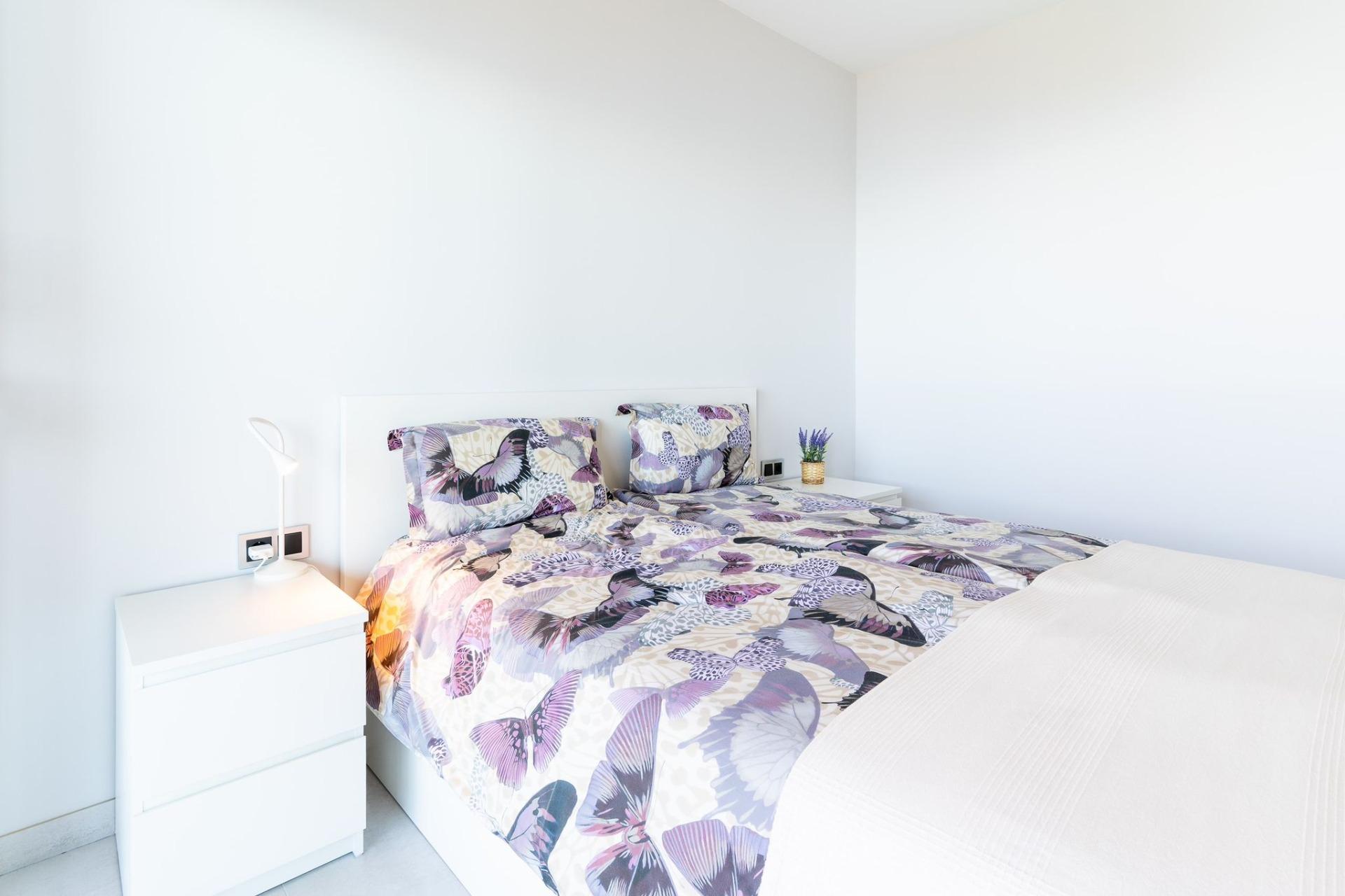 2-7-372 Impresionante apartamento de 3 dormitorios en Sunset Waves en planta 17 espectaculares vistas al mar