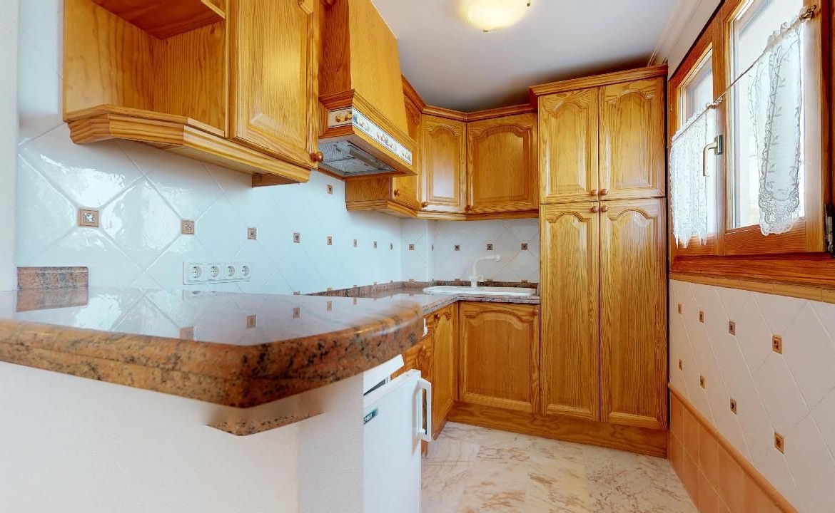 EXCLUSIEVE VILLA TE KOOP IN CALPE MET MARVELLOUS ZEEZICHTEN