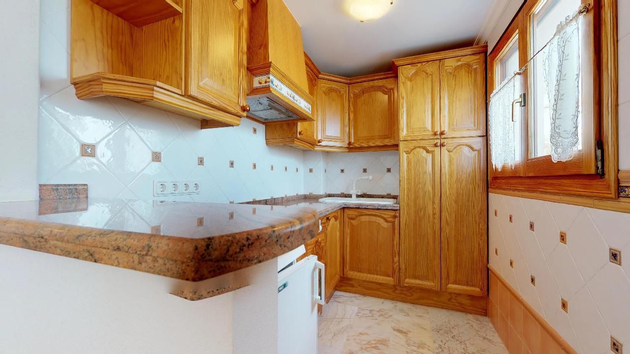 EXCLUSIEVE VILLA TE KOOP IN CALPE MET MARVELLOUS ZEEZICHTEN