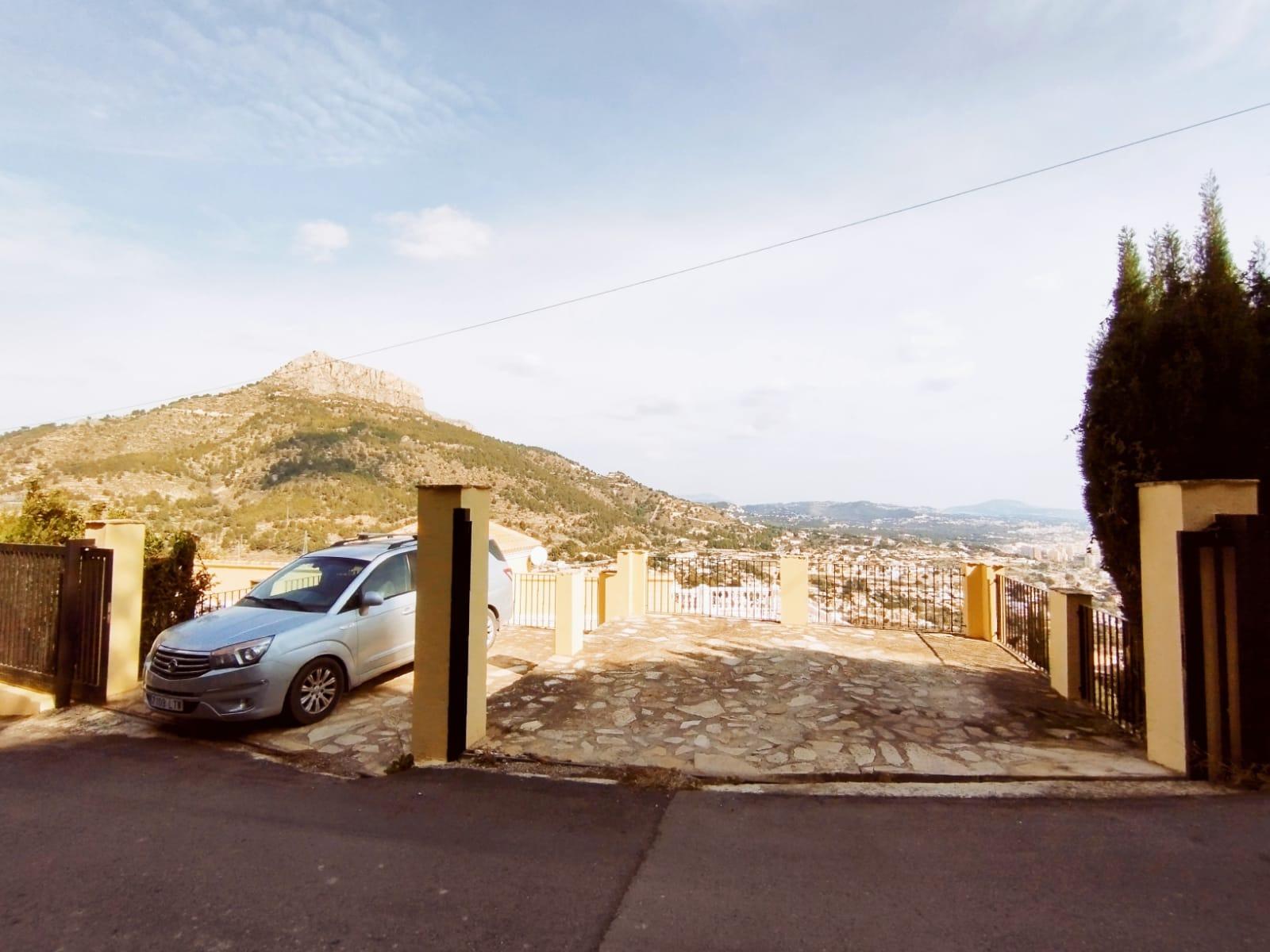2-7-50 Exclusieve villa in Calpe met panoramisch uitzicht en een grote investeringsmogelijkheid