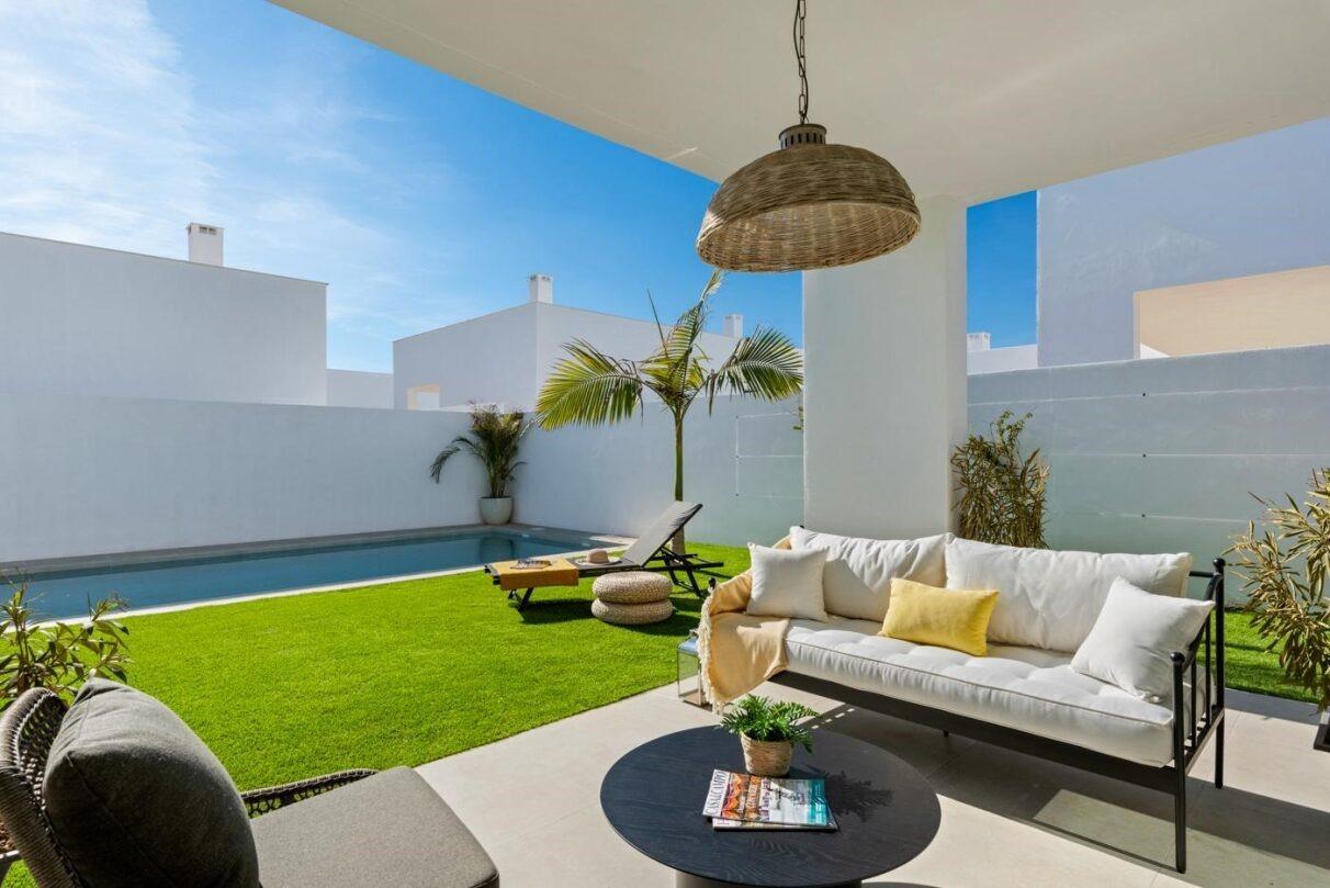 2-7-94 Luxury Villa with sea views and own pool in Mar de Cristal