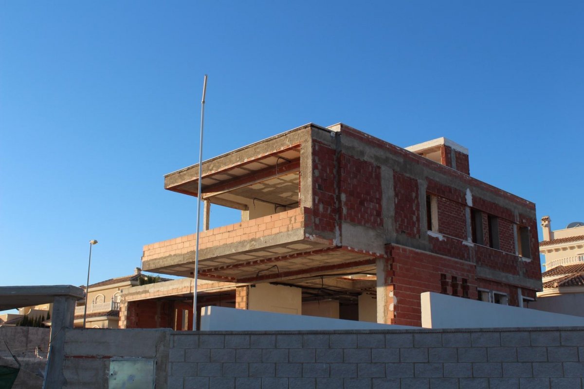 2-7 For sale new home 890 000 euro
