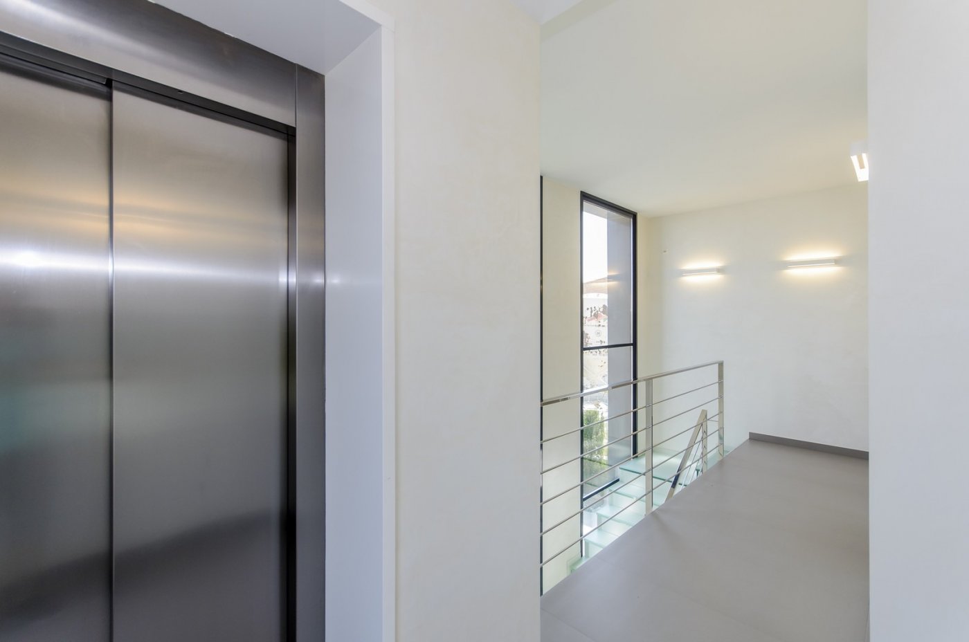 NEW CONSTRUCTION VILLAS 250 m FROM THE BEACH IN CAMPOAMOR
