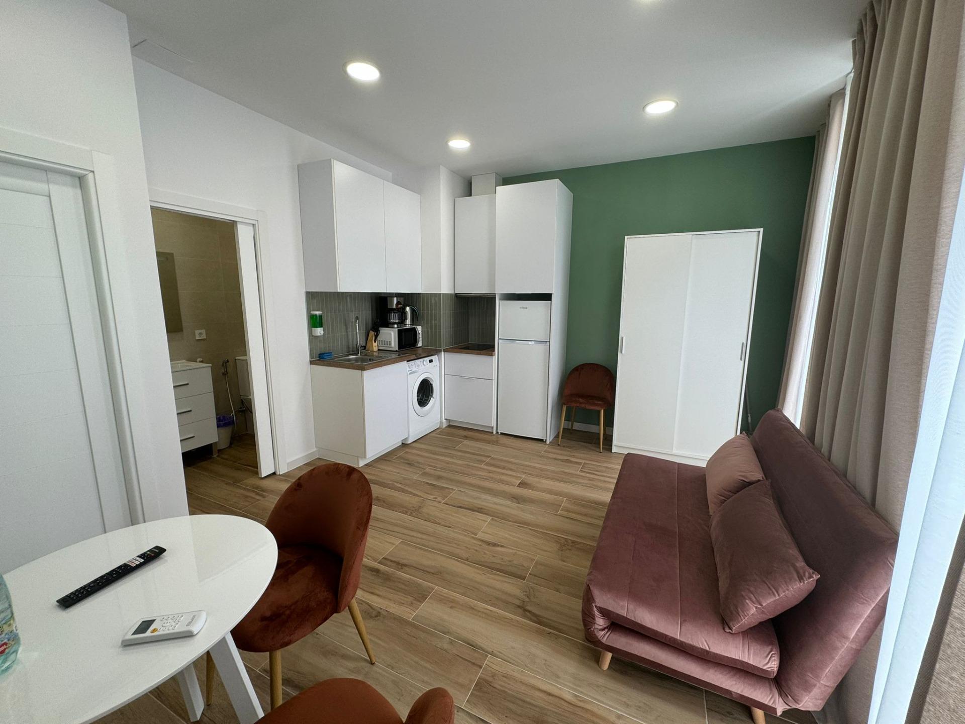 2-8-117 EDIFICIO EN VENTA EN ALICANTE CON LICENCIA TURISTICA – CAROLINAS BAJAS
