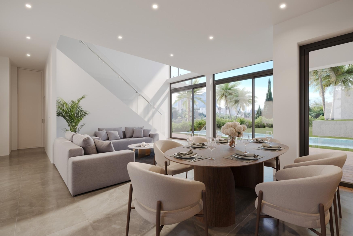 Detached villas with private pool in La Merced