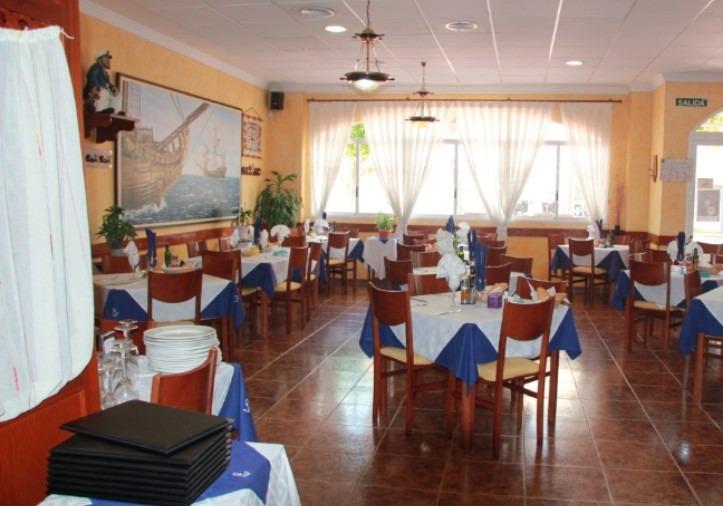 HOTEL CON RESTAURANTE EN VENTA.