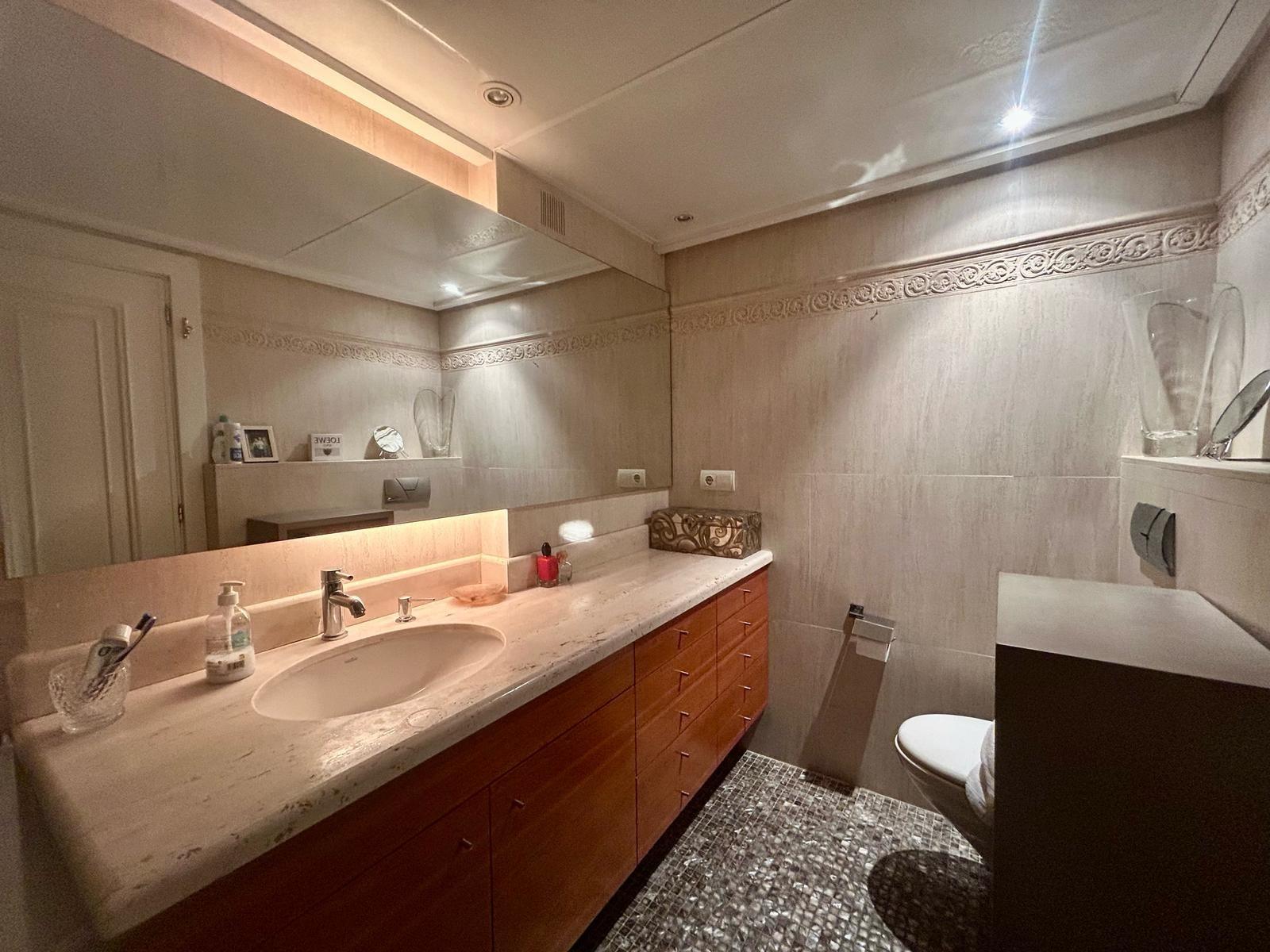 🏖️ Luxury Apartment on the Levante Beachfront – Dreamy Views 🌅