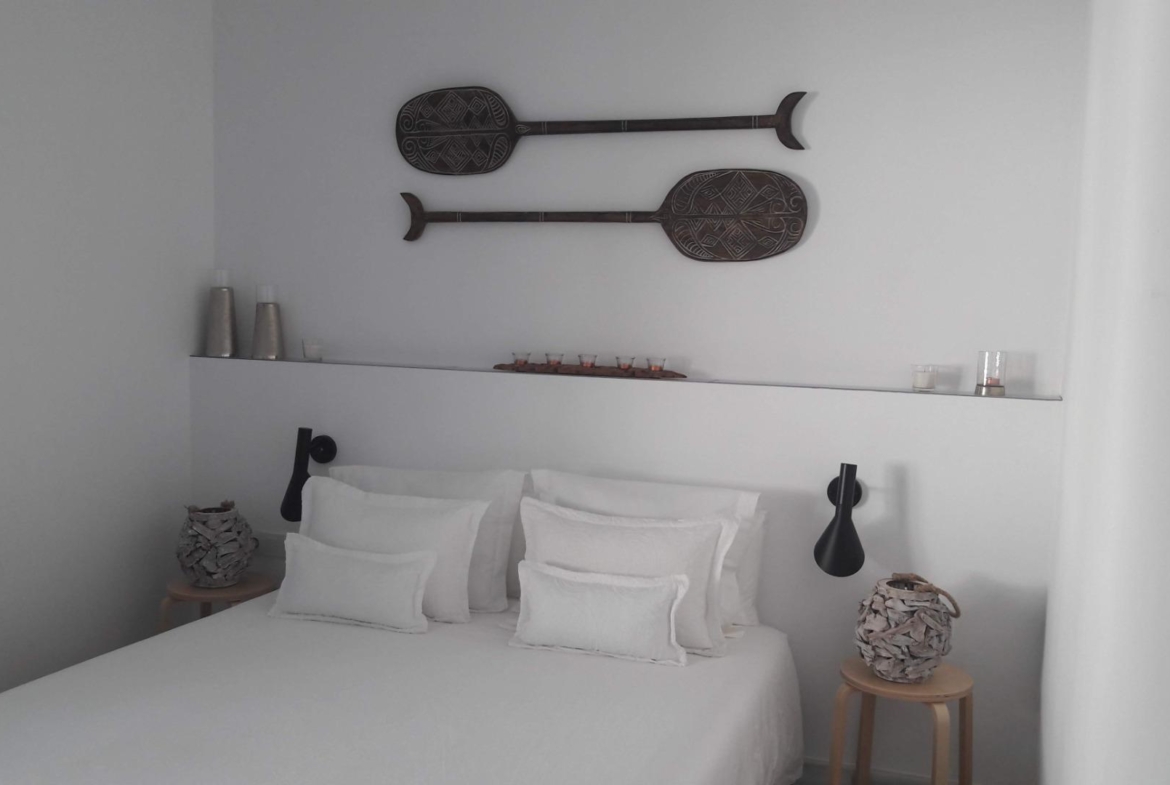 OCASIÓN CHALET INDEPENDIENTE CON VISTAS AL MAR LICENCIA TURÍSTICA EN LA COVETA