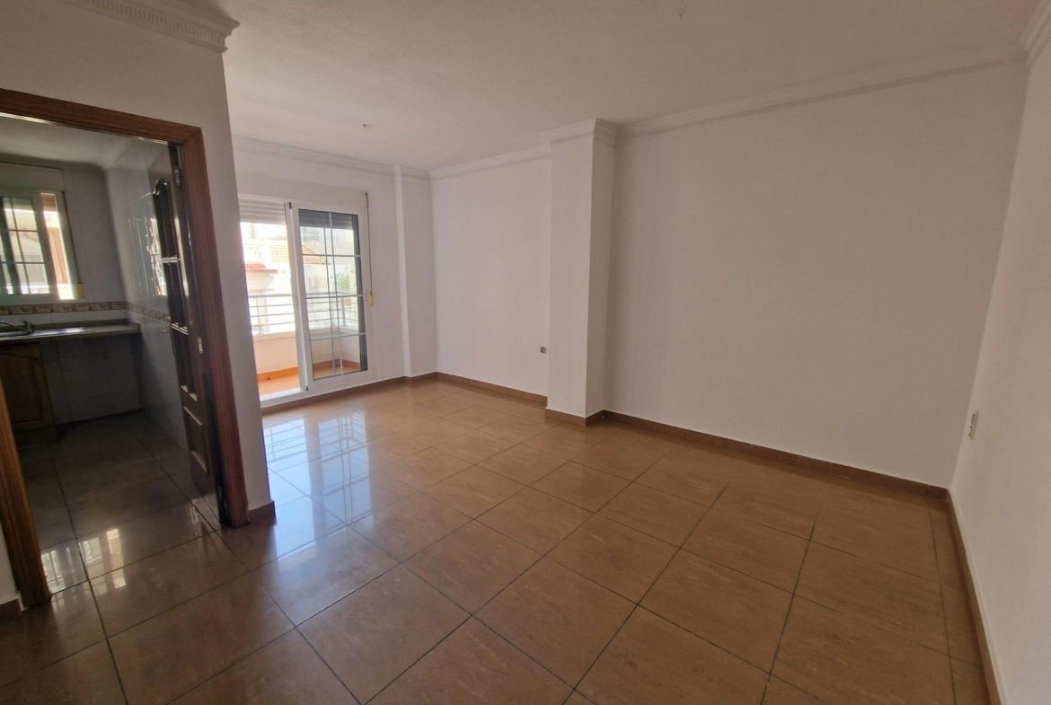 OPORTINIDAD!! APPARTAMENTO EN CABALLERA DE RODAS 2 HABS PISCINA COMUNITARIA 159.900