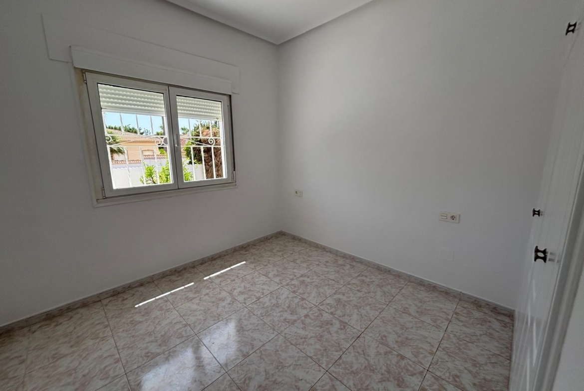 FABULOSA VILLA REFORMADA ESTILO MEDITERRÁNEO EN CIUDAD QUESADA