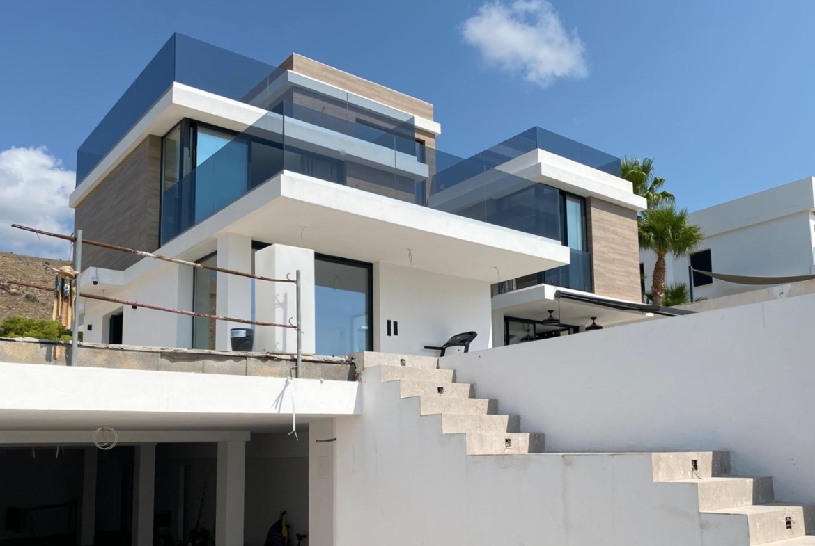 Ontdek uw nieuwe woning in Sierra Cortina, Finestrat