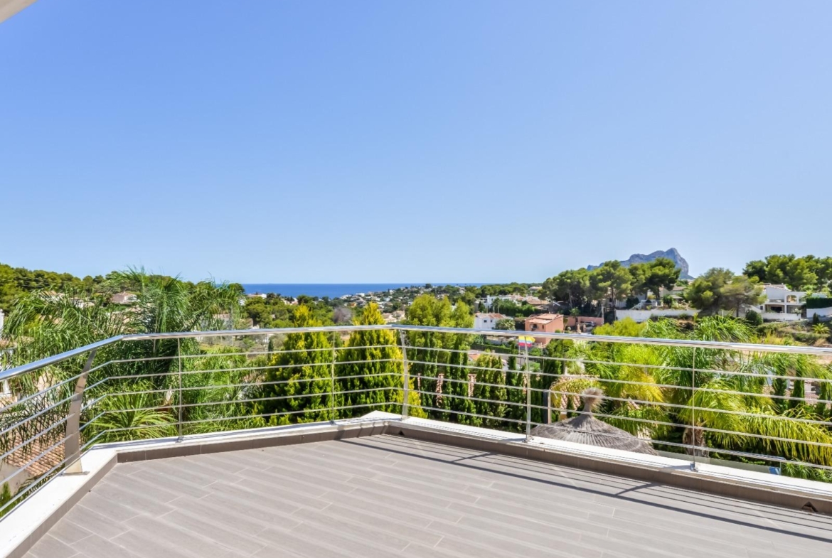 Modern and Luxurious Villa with Sea Views in Benissa 🌊