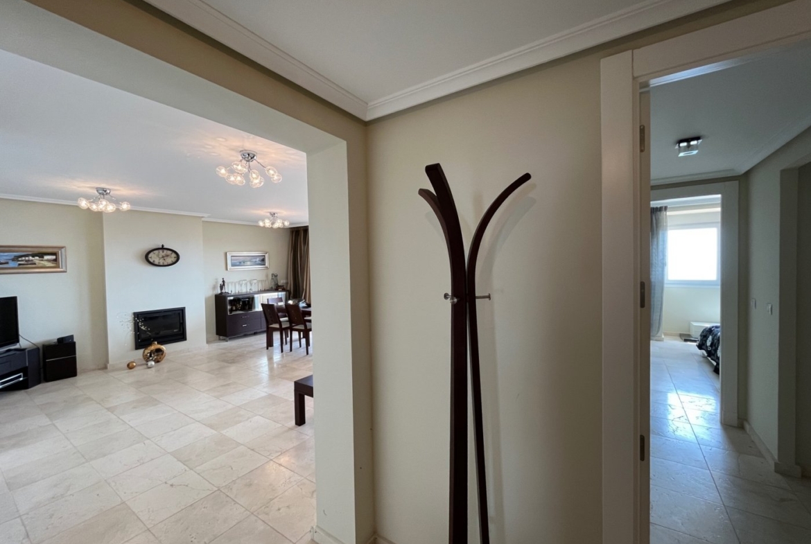ALTEA HILLS EXCLUSIVE FLAT FOR SALE WITH SEA VIEWS