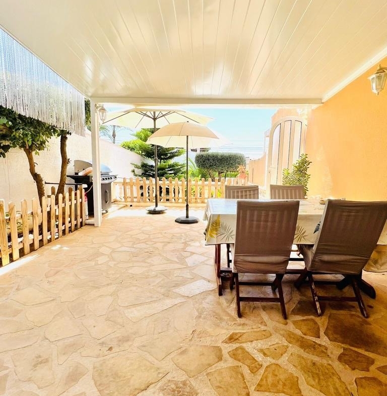 Precioso chalet en Calpe a pie de playa