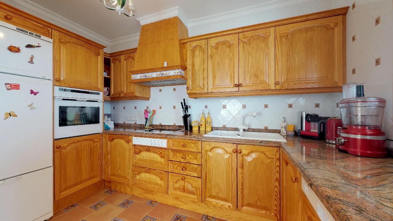 EXCLUSIEVE VILLA TE KOOP IN CALPE MET MARVELLOUS ZEEZICHTEN