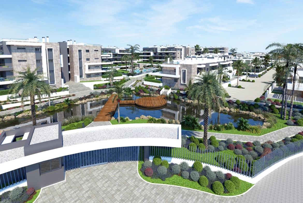Apartments, bungalows, semi-detached and detached villas with wonderful communal areas in Torrevieja