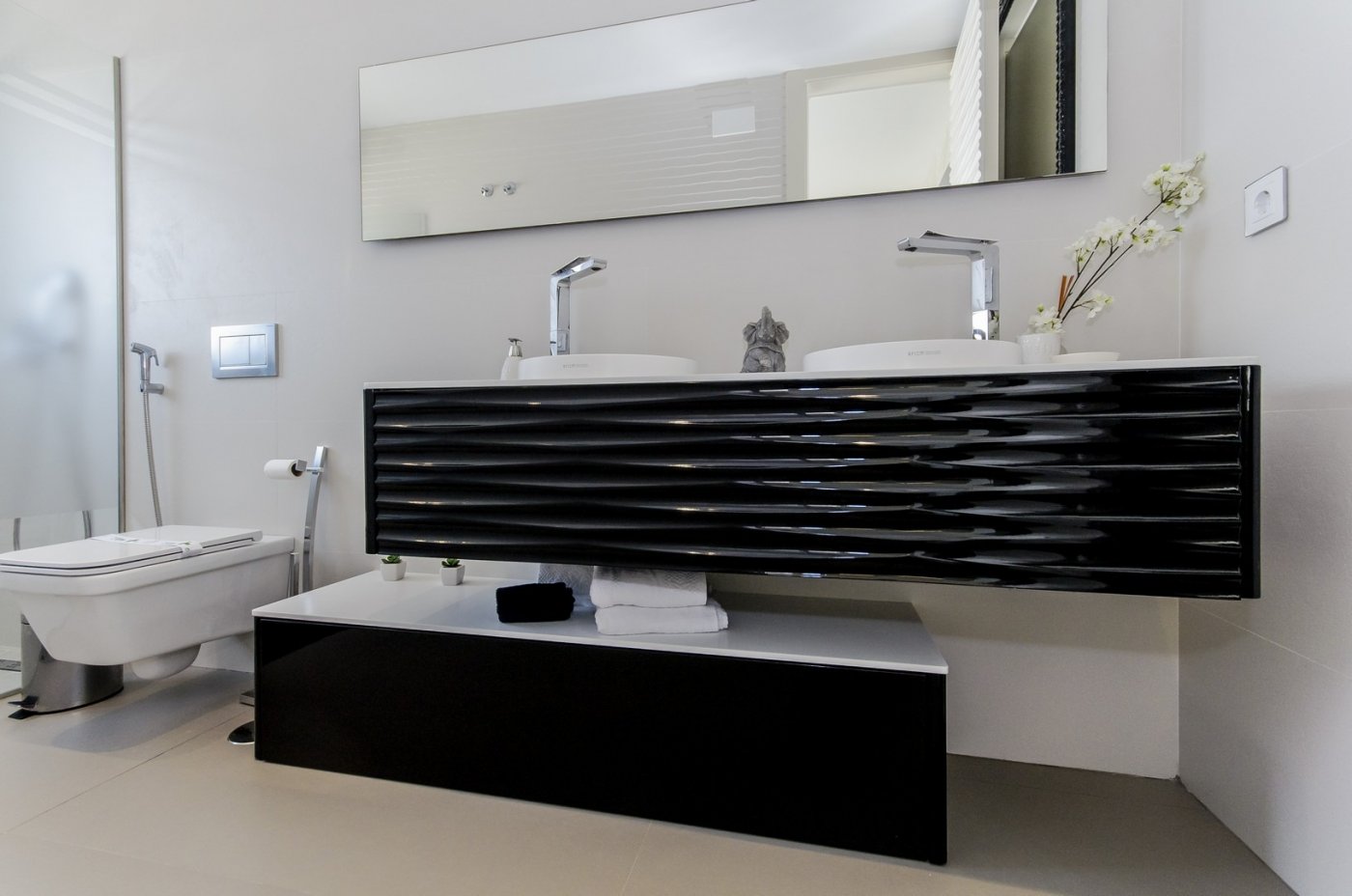 NEW CONSTRUCTION VILLAS 250 m FROM THE BEACH IN CAMPOAMOR