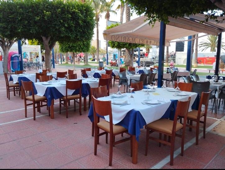HOTEL CON RESTAURANTE EN VENTA.