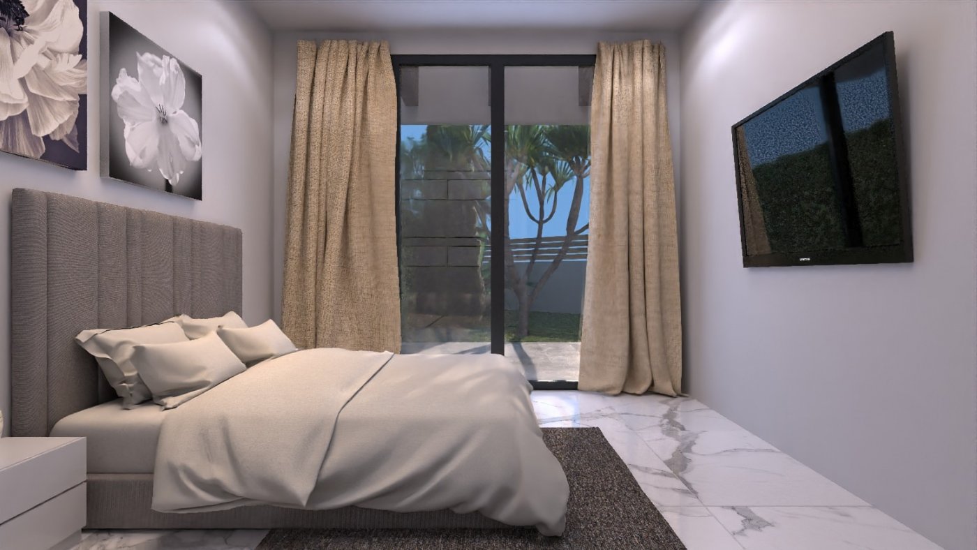 BEAUTIFUL VILLA WITH VIEWS TO THE GOLF COURSE “LA MARQUESA”!