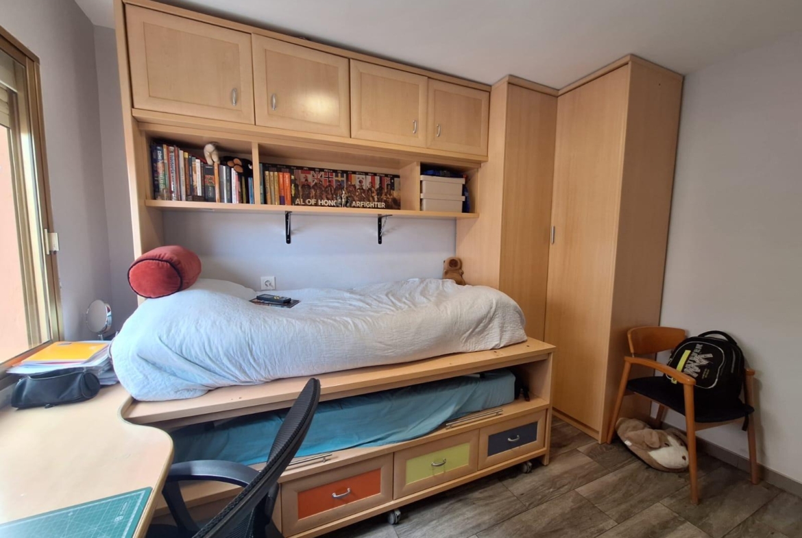 APPARTEMENT IN CAROLINAS ALTAS – BOULEVARD DEL PLA