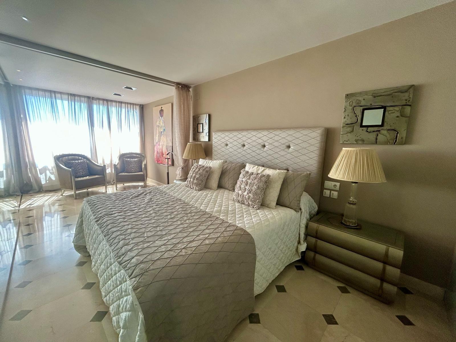 🏖️ Luxury Apartment on the Levante Beachfront – Dreamy Views 🌅