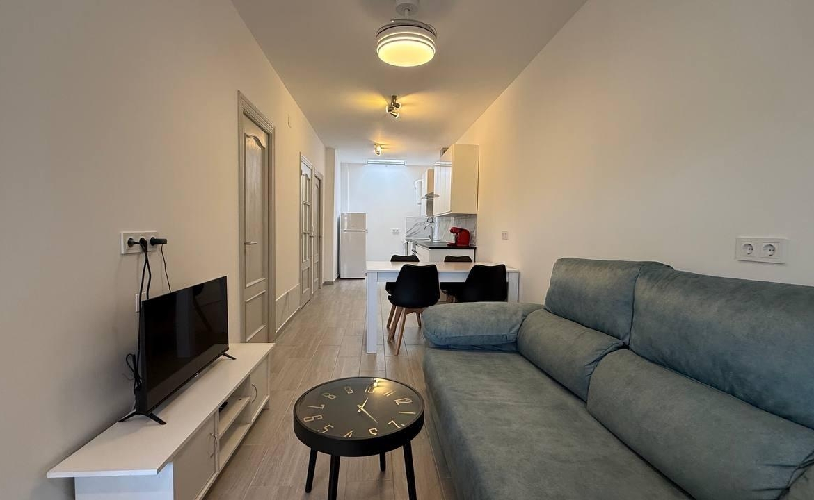Bungalow with newly renovated, 2 bedrooms, 1 bathroom