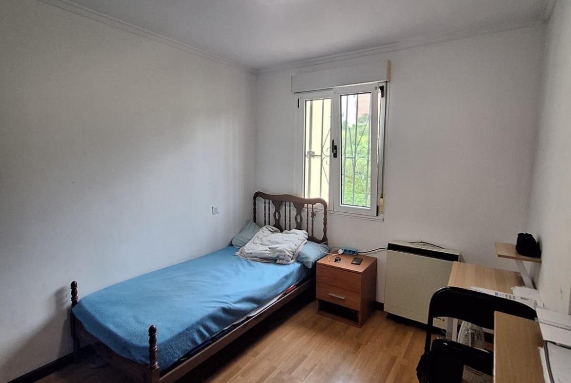 Económico piso en Alfaraz