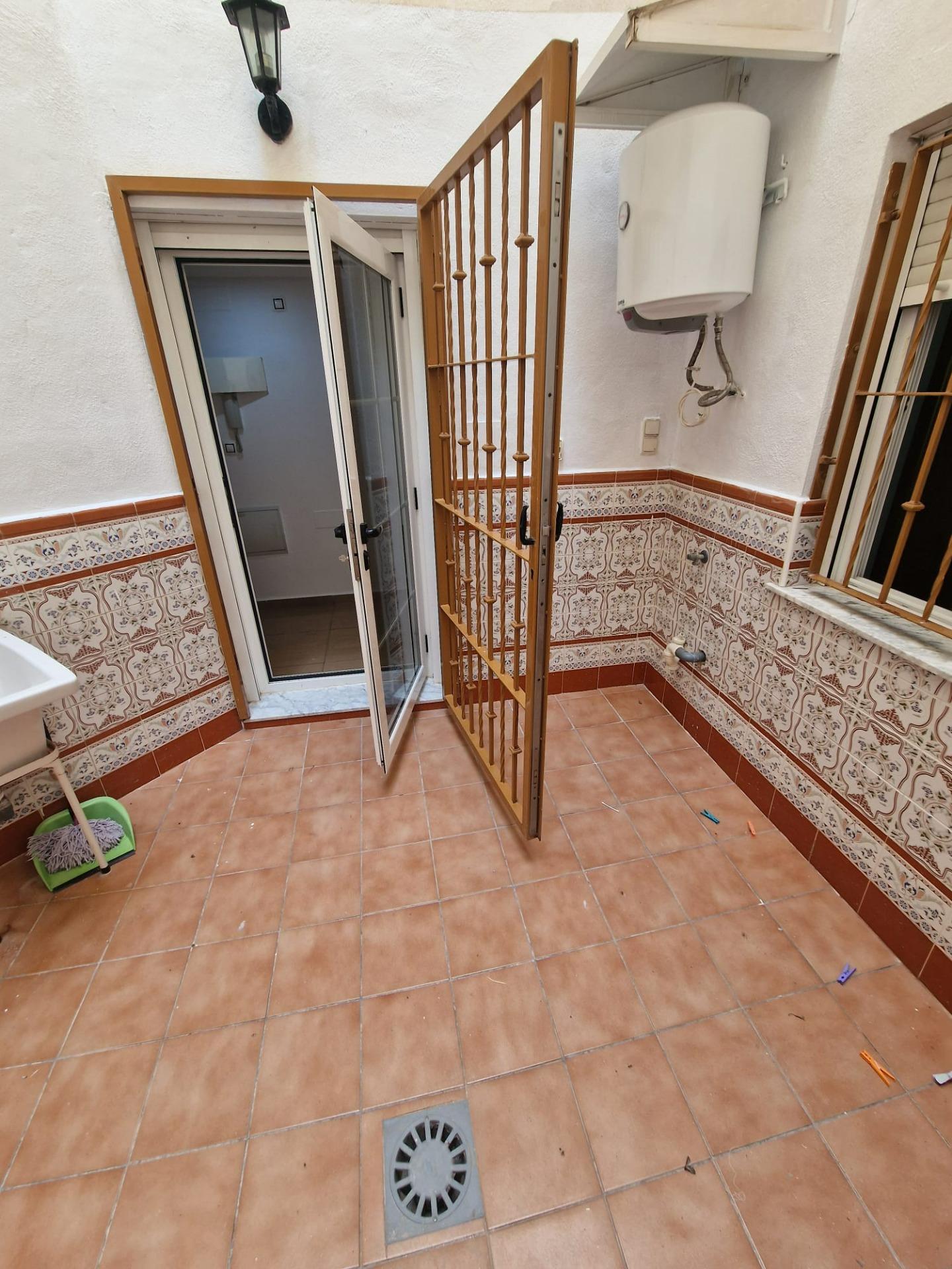OPORTINIDAD!! APPARTAMENTO EN CABALLERA DE RODAS 2 HABS PISCINA COMUNITARIA 159.900