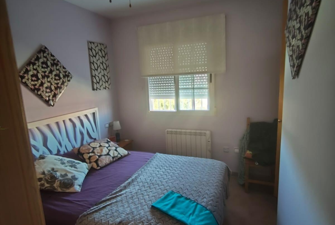 BUNGALOW 2 DORMITORIOS AGUAS NUEVAS, PISCINA COMUNITARIA 199.900€
