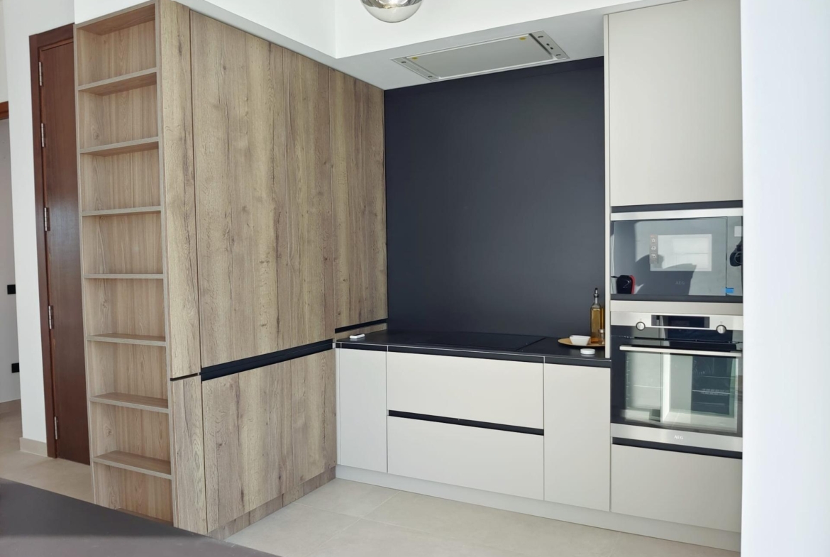 Design villa met uitzicht op zee