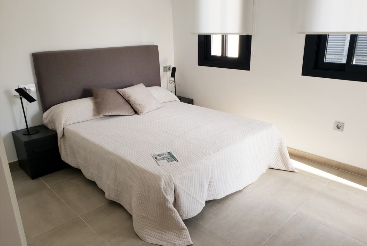 NEW BUILD VILLAS IN PINAR DE CAMPOVERDE