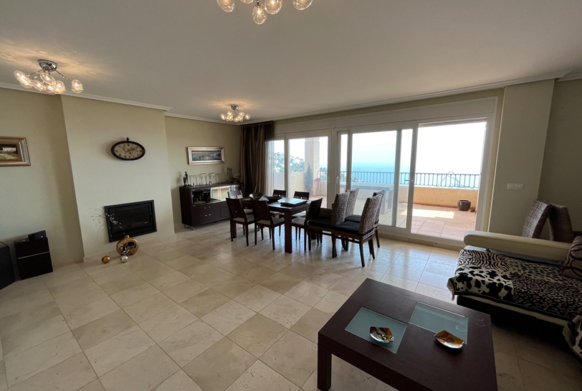 ALTEA HILLS EXCLUSIVE FLAT FOR SALE WITH SEA VIEWS