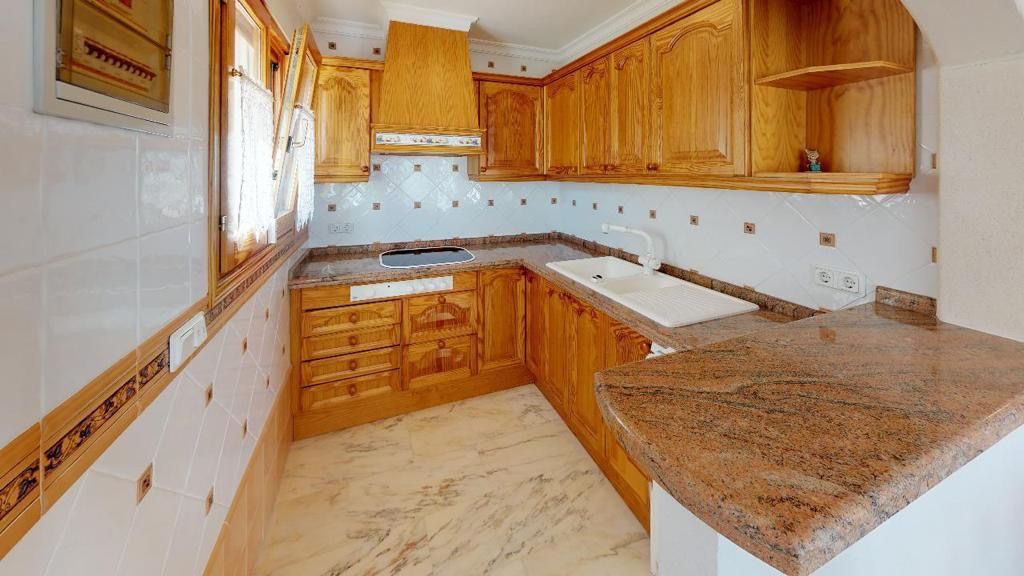 EXCLUSIEVE VILLA TE KOOP IN CALPE MET MARVELLOUS ZEEZICHTEN