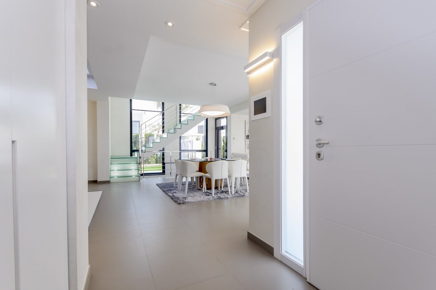 NEW CONSTRUCTION VILLAS 250 m FROM THE BEACH IN CAMPOAMOR