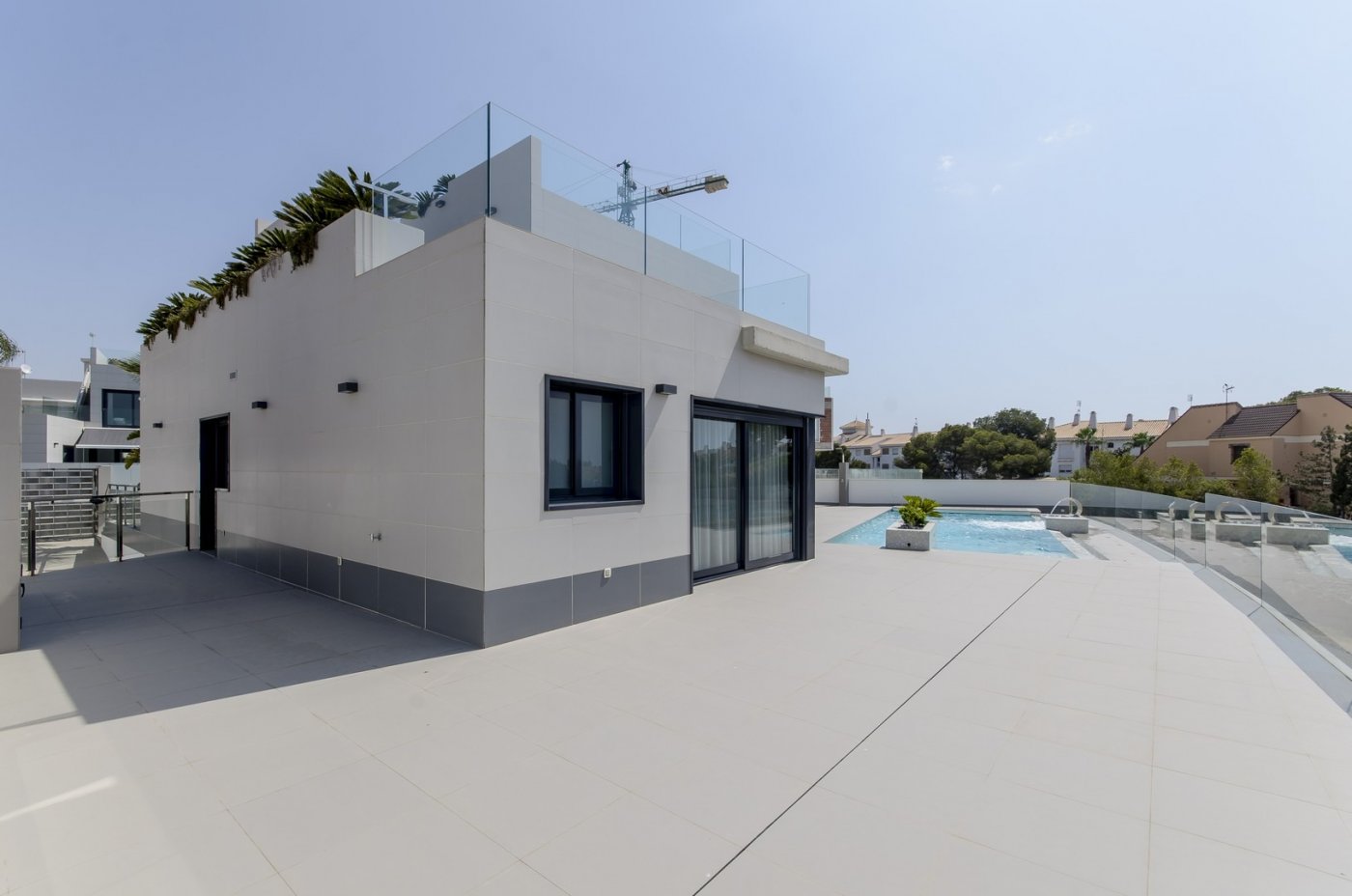 NEW CONSTRUCTION VILLAS 250 m FROM THE BEACH IN CAMPOAMOR
