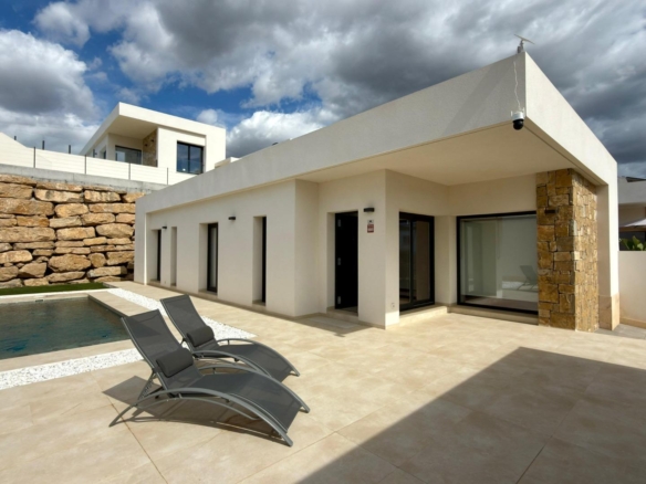 Villa with a Design Touch in Finestrat