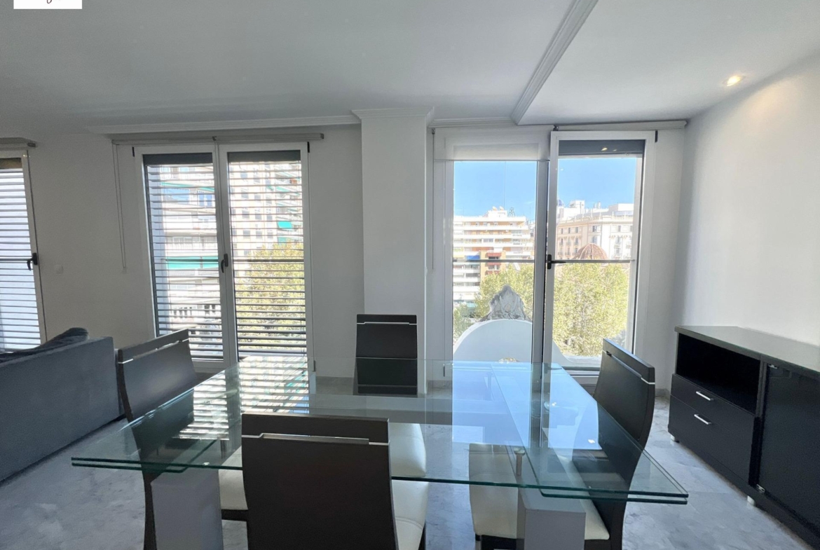 !!! EXTRAORDINARY DUPLEX IN THE HISTORIC CENTER OF VALENCIA