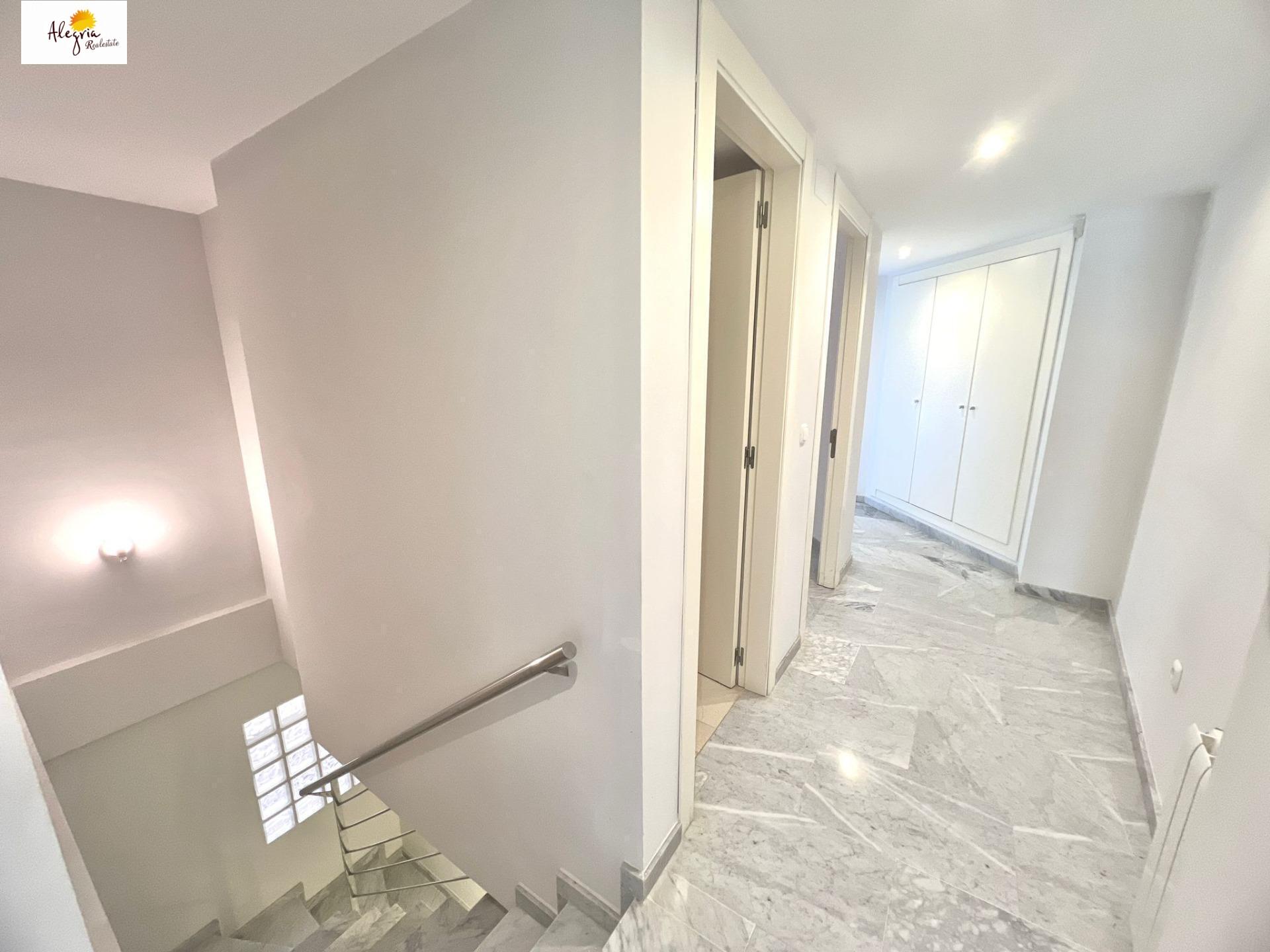 20-16-1 !!! EXTRAORDINARY DUPLEX IN THE HISTORIC CENTER OF VALENCIA