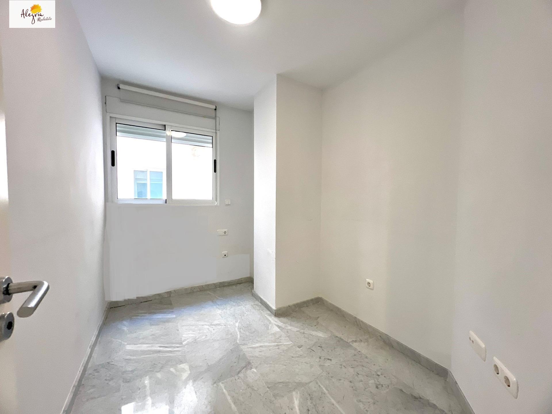 20-21-1 !!! EXTRAORDINARY DUPLEX IN THE HISTORIC CENTER OF VALENCIA