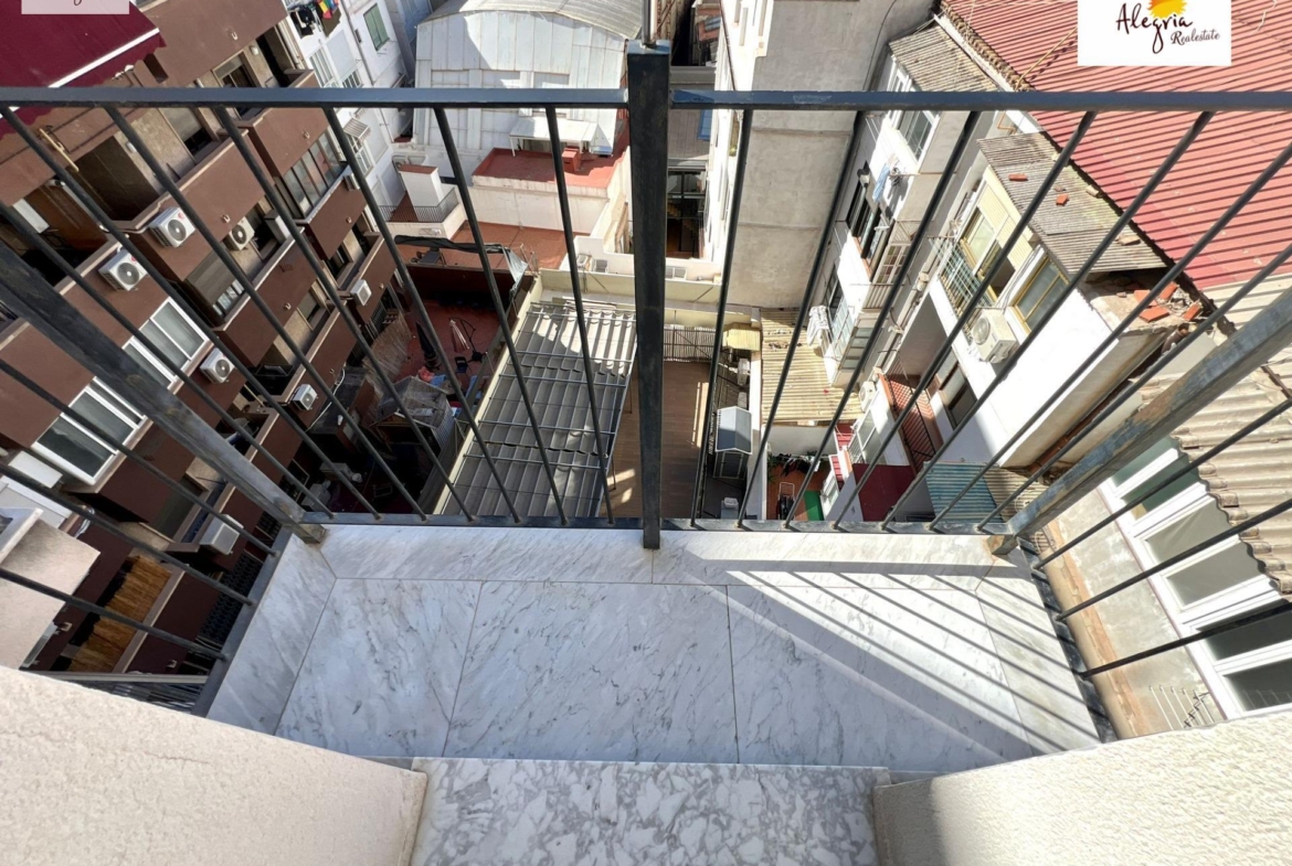 !!! EXTRAORDINARY DUPLEX IN THE HISTORIC CENTER OF VALENCIA