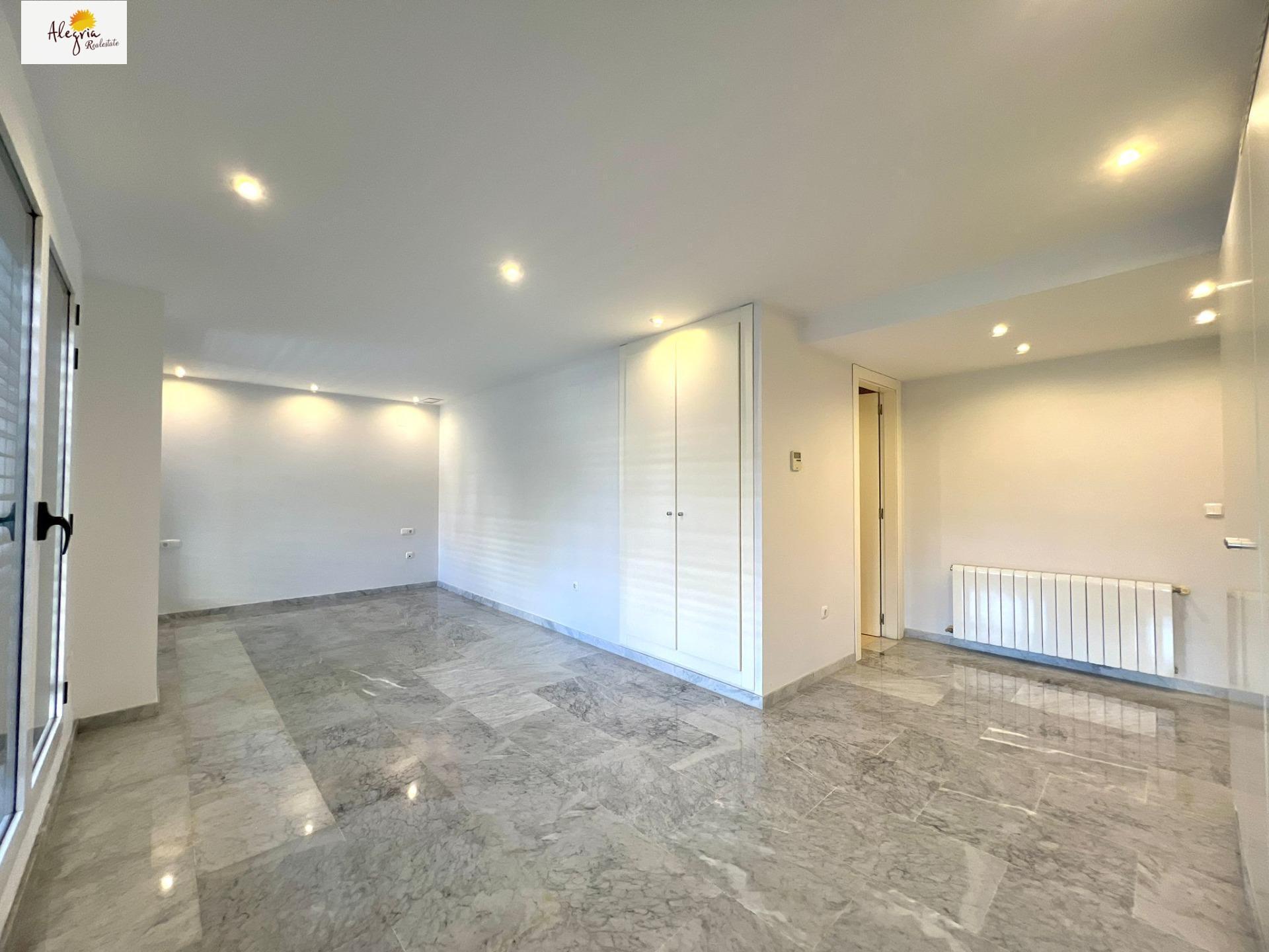 20-33 !!! EXTRAORDINARY DUPLEX IN THE HISTORIC CENTER OF VALENCIA