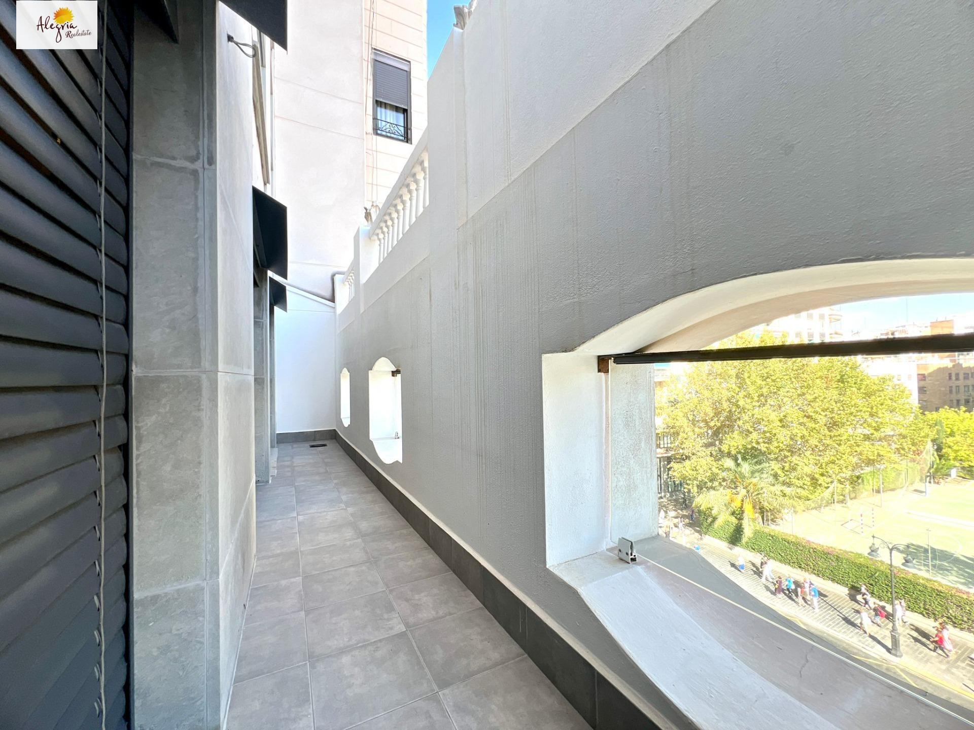 20-38 !!! EXTRAORDINARY DUPLEX IN THE HISTORIC CENTER OF VALENCIA