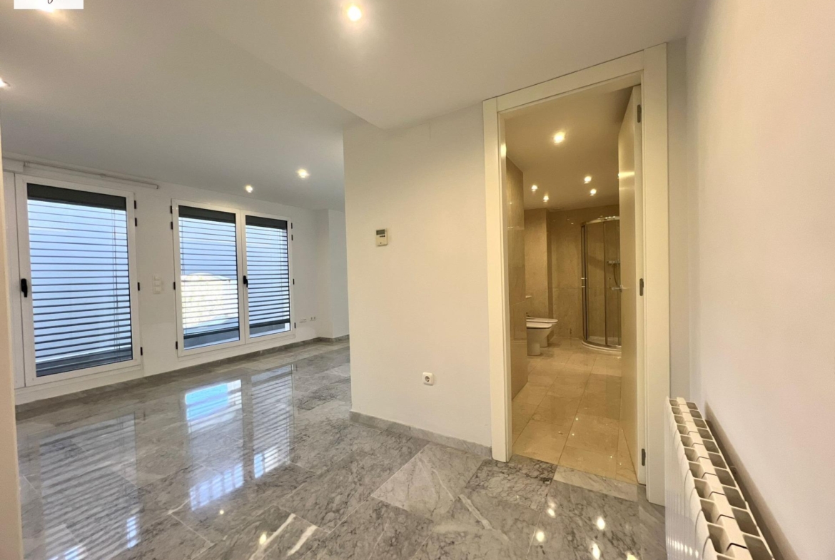 !!! EXTRAORDINARY DUPLEX IN THE HISTORIC CENTER OF VALENCIA
