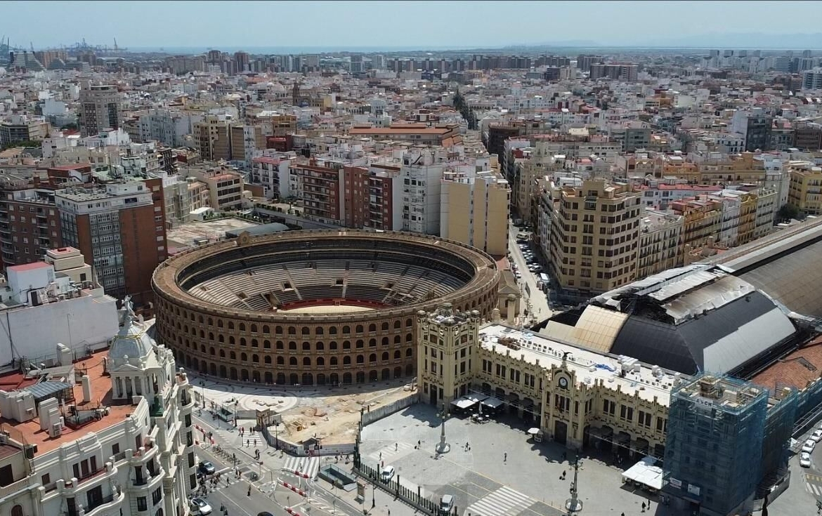 !!! EXTRAORDINARY DUPLEX IN THE HISTORIC CENTER OF VALENCIA
