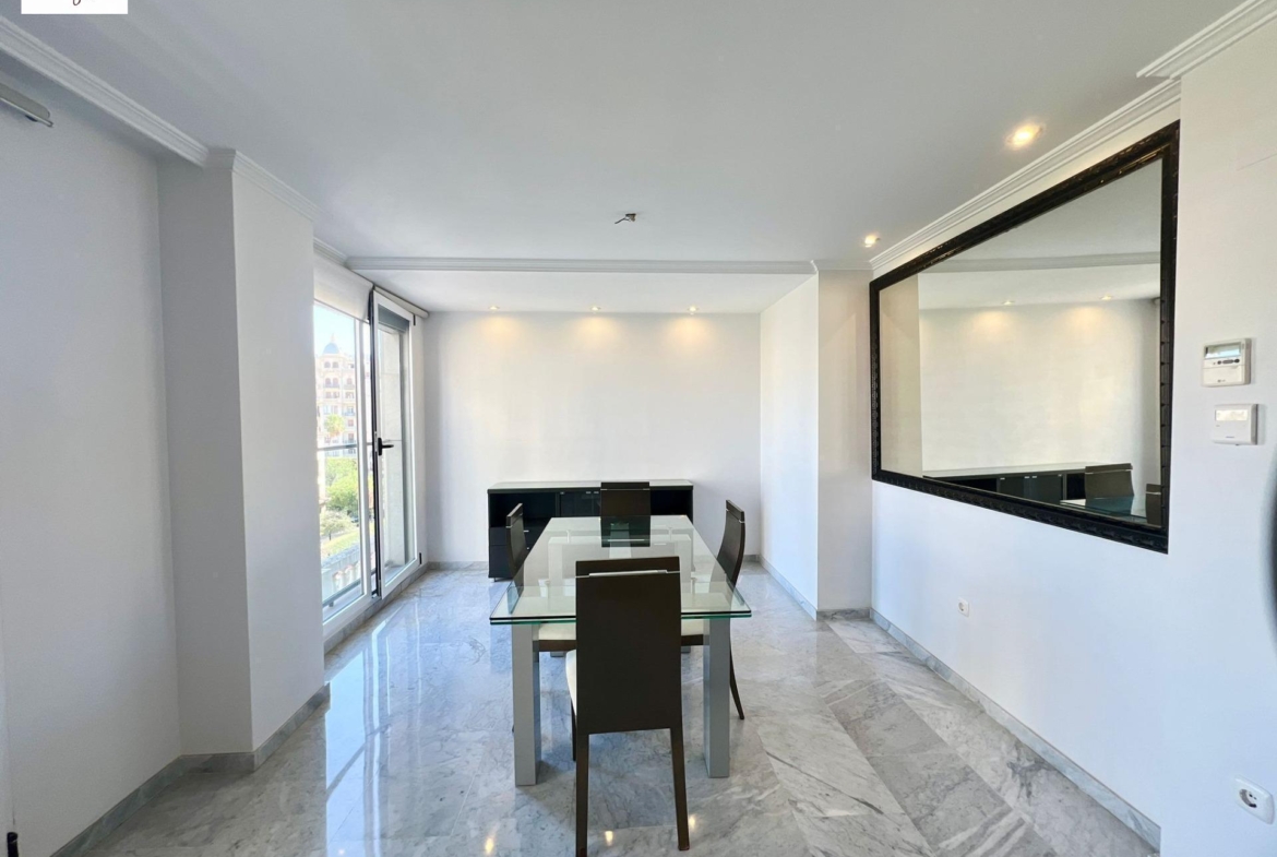 !!! EXTRAORDINARY DUPLEX IN THE HISTORIC CENTER OF VALENCIA