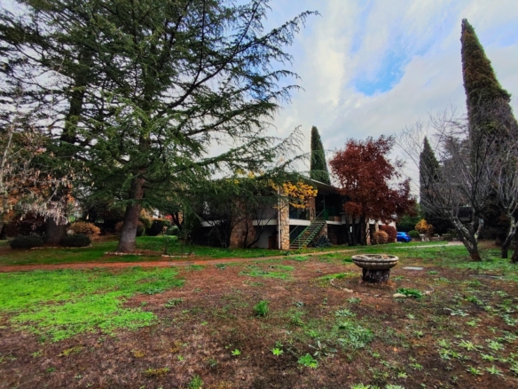 SPECTACULAR DETACHED CHALET IN SOTO DEL REAL, MADRID