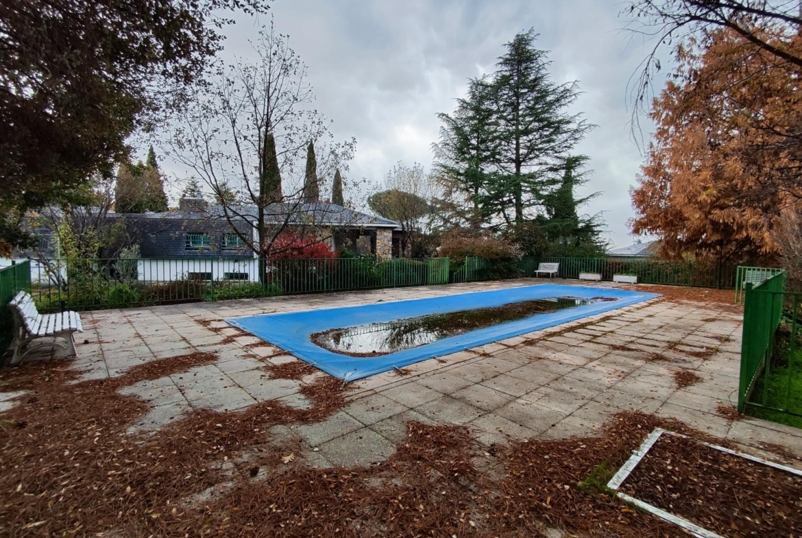 SPECTACULAR DETACHED CHALET IN SOTO DEL REAL, MADRID